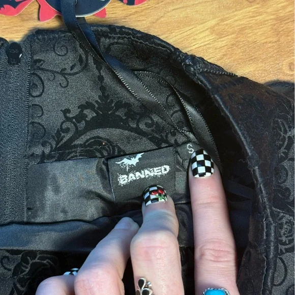 Gothic Skull Black Patterned High-Low Skirt NWT - Picture 7 of 8